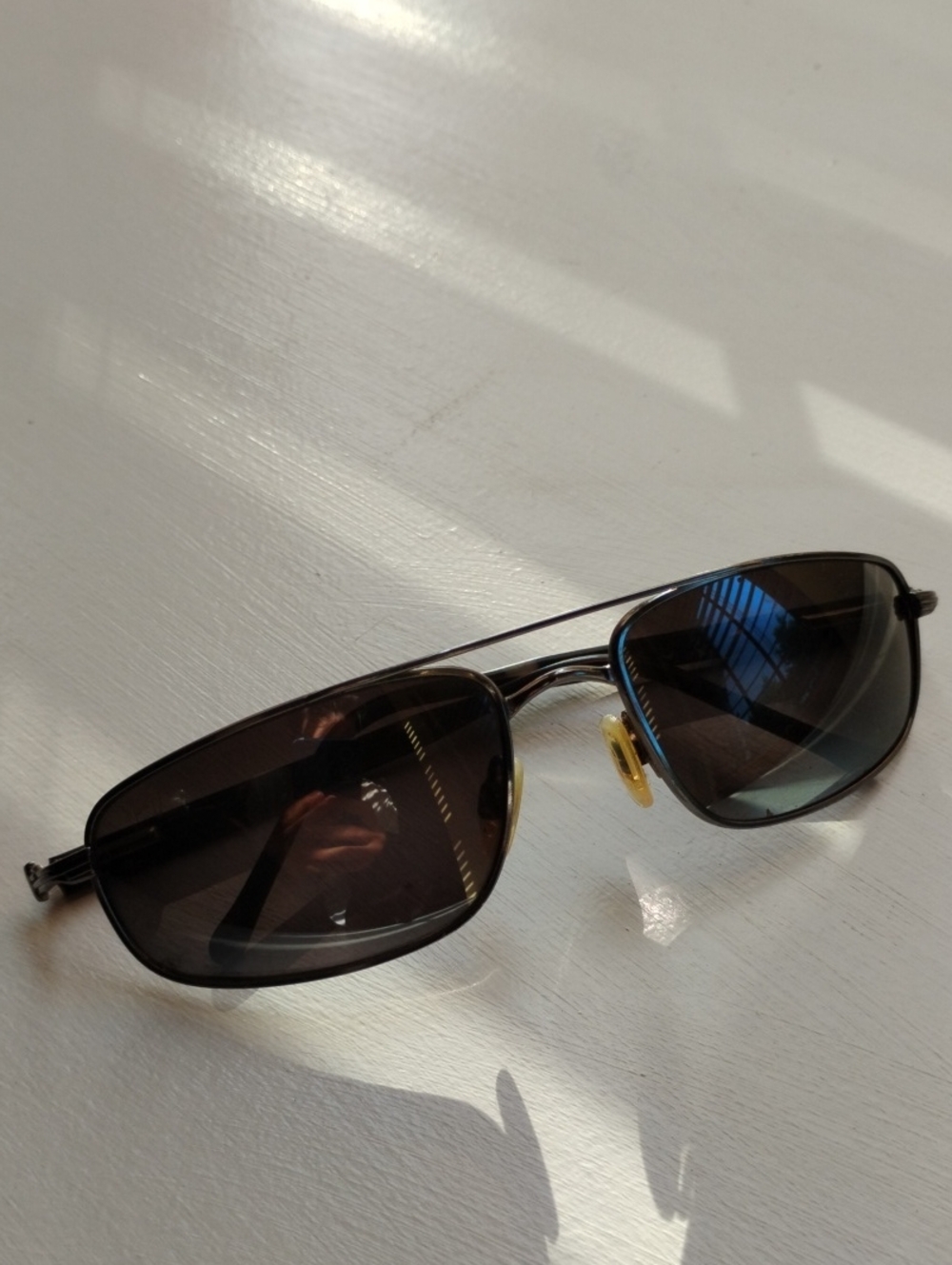 Men's Black Metal Aviator Sunglasses with Dark Lenses